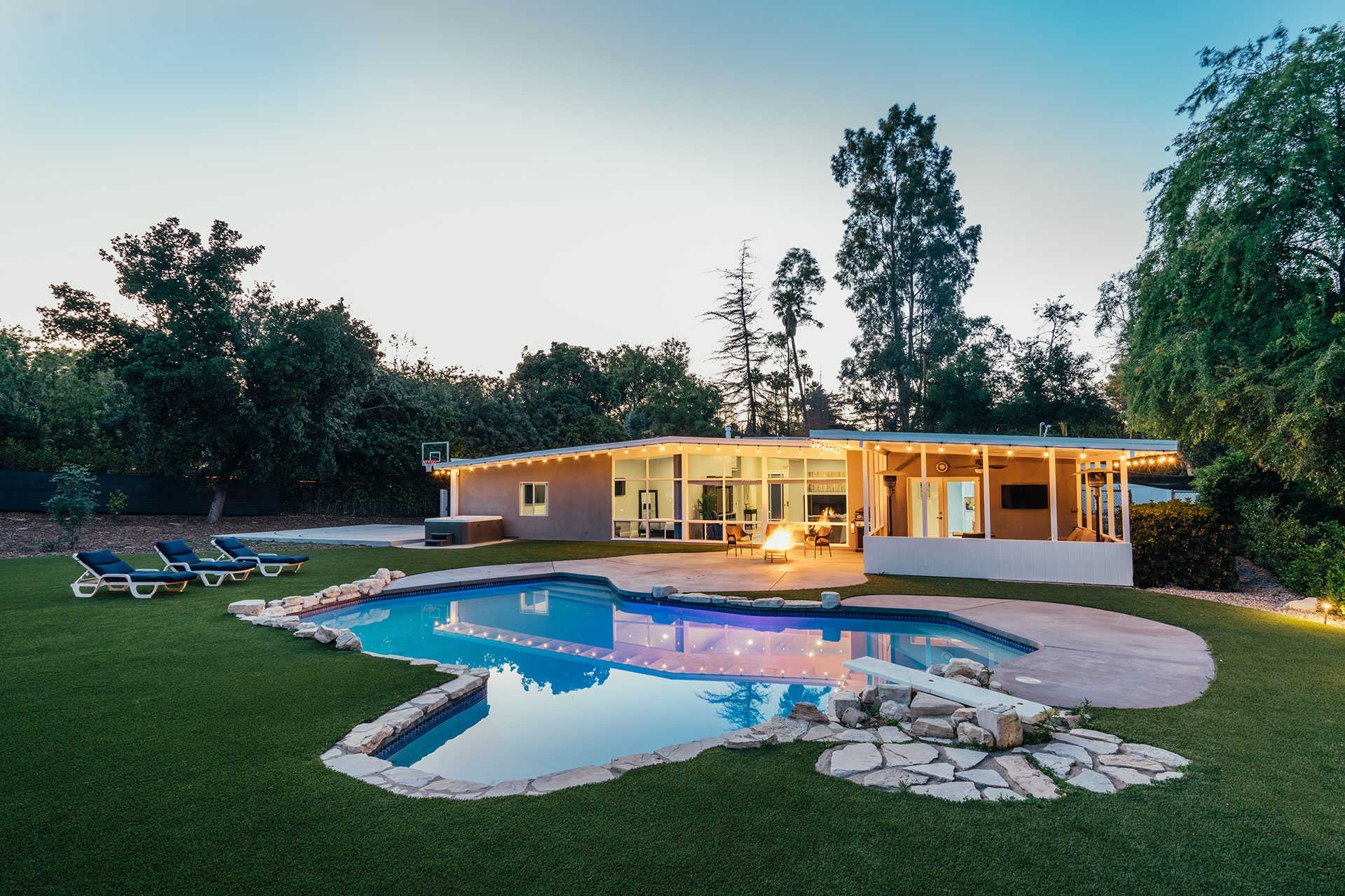 Journey Hillside Tarzana Llc Tarzana Image1