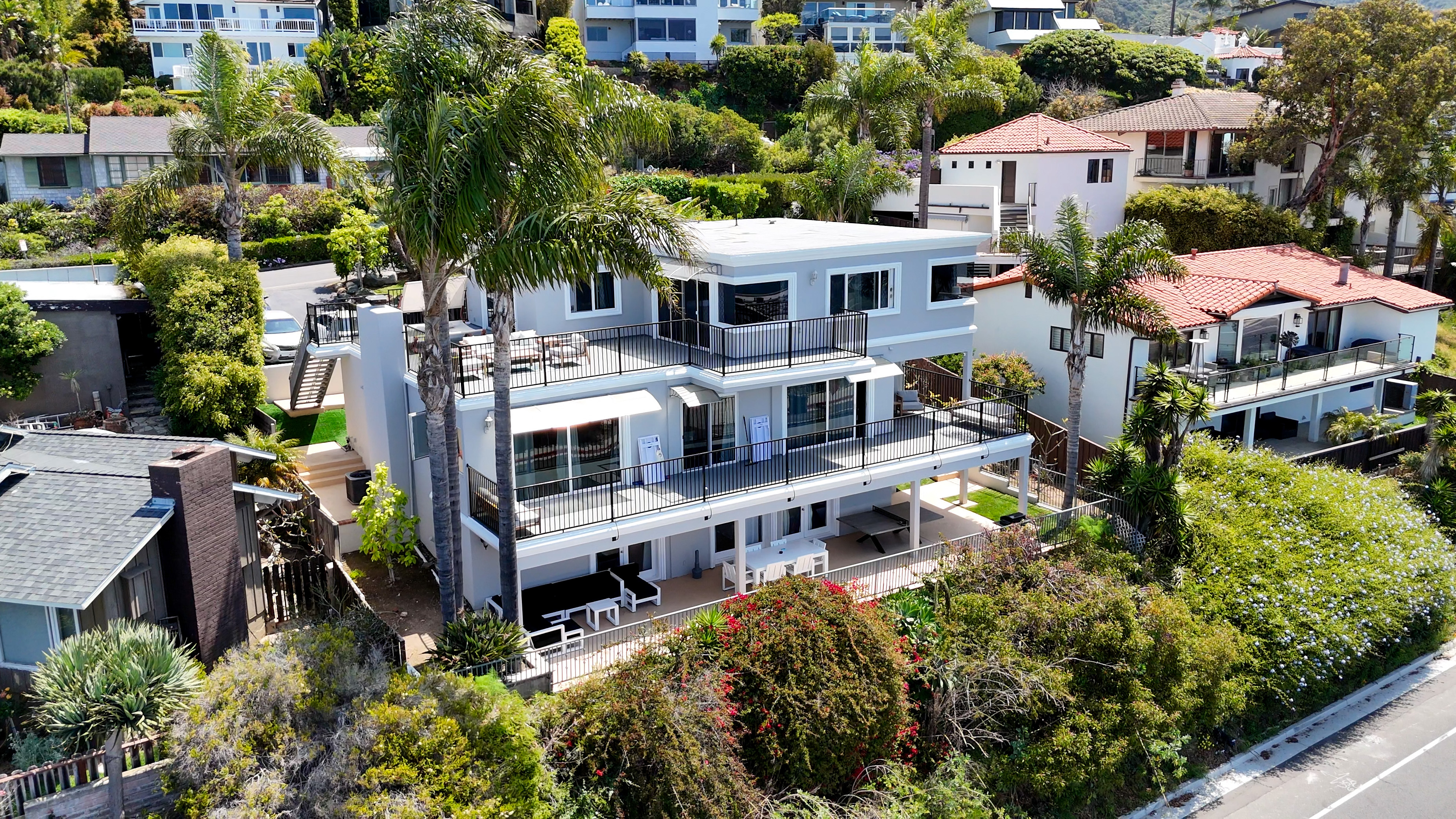 Exterior of California Detox.