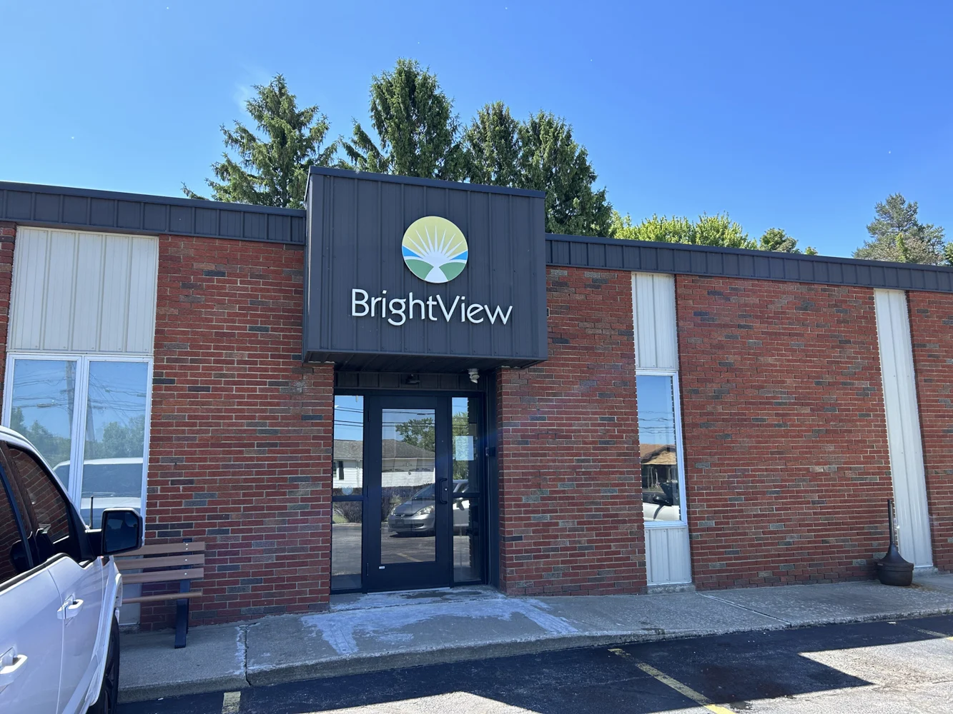 BrightView Ashtabula addiction treatment center exterior with brick facade, main entrance, and BrightView signage
