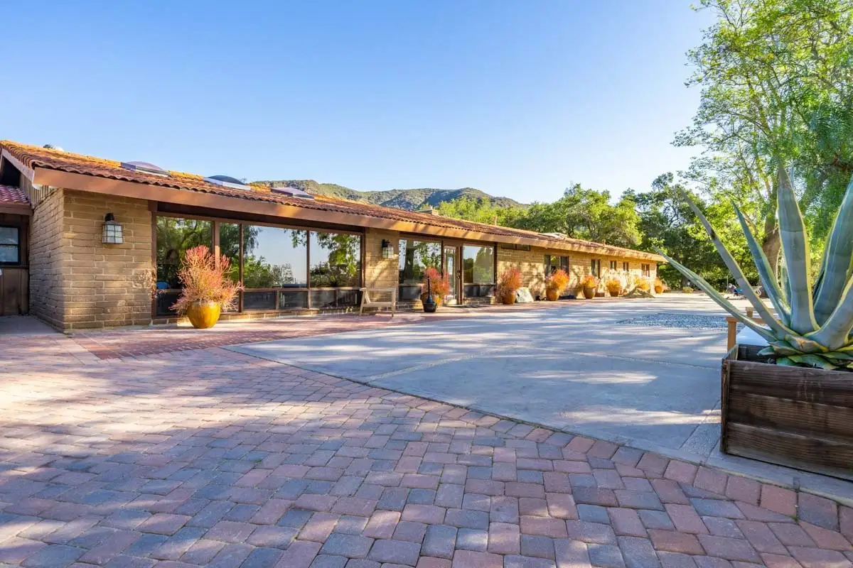 Cliffside Malibu Malibu 1 (1)