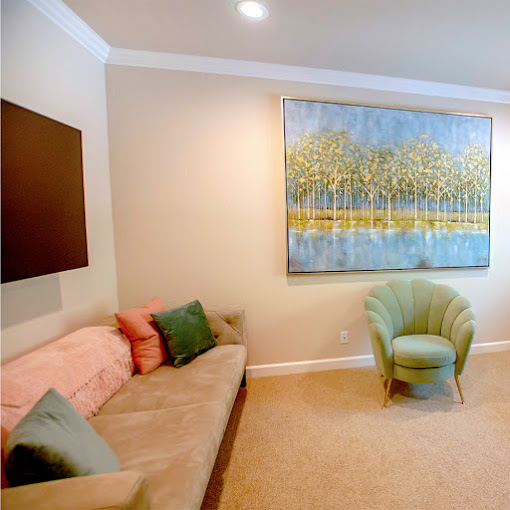 Lounge with a seating.