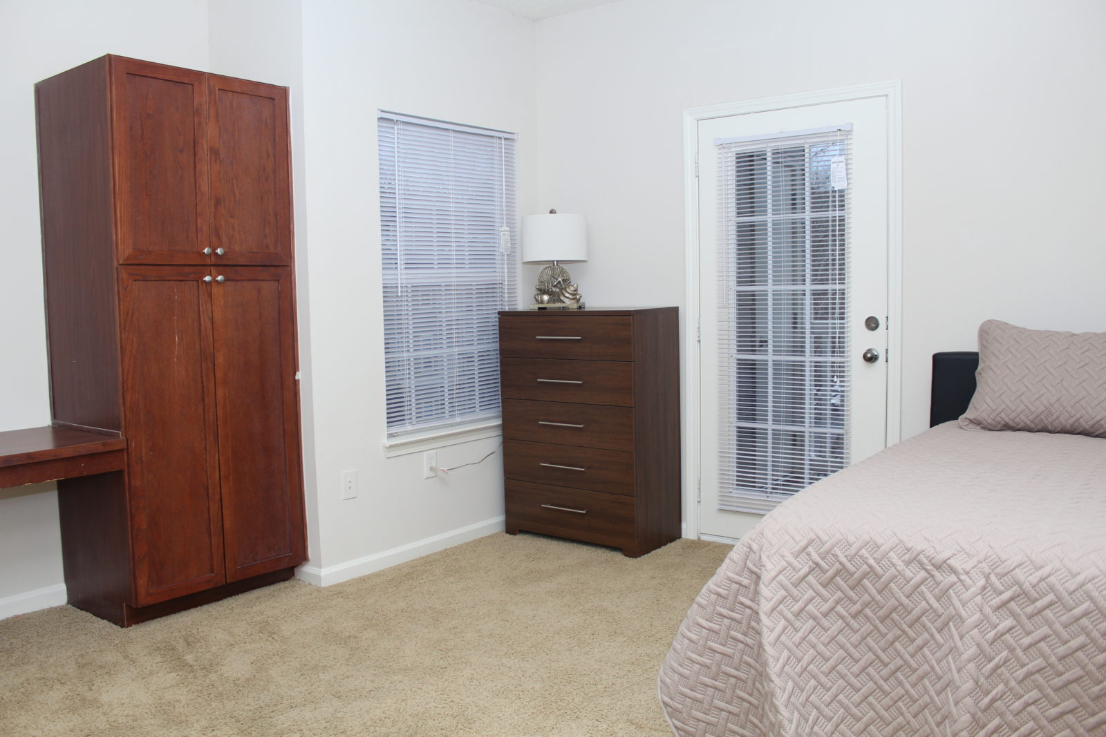 Hugs Recovery Center Humanity United With God For Society Atlanta 2