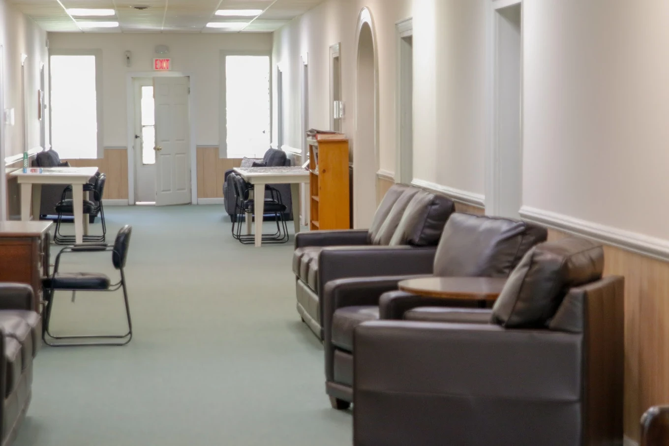 Common area with seating for group activities at Hope Valley Treatment