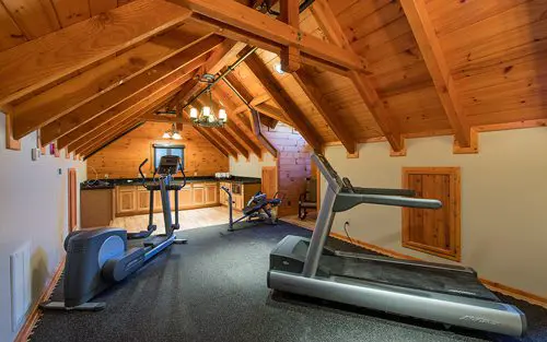 Fitness room with treadmills and exercise equipment