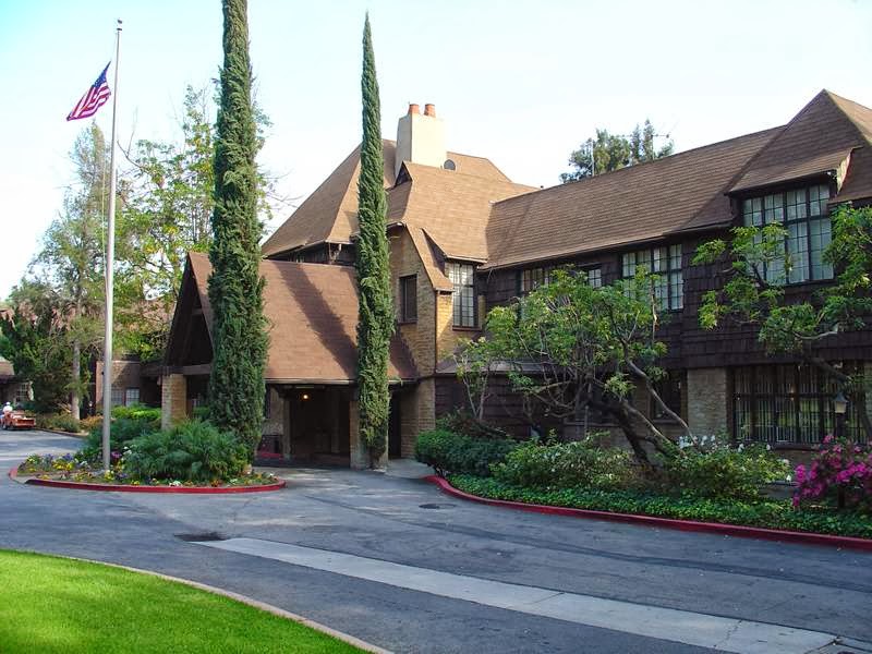 Aurora Las Encinas Hospital Pasadena 1 C