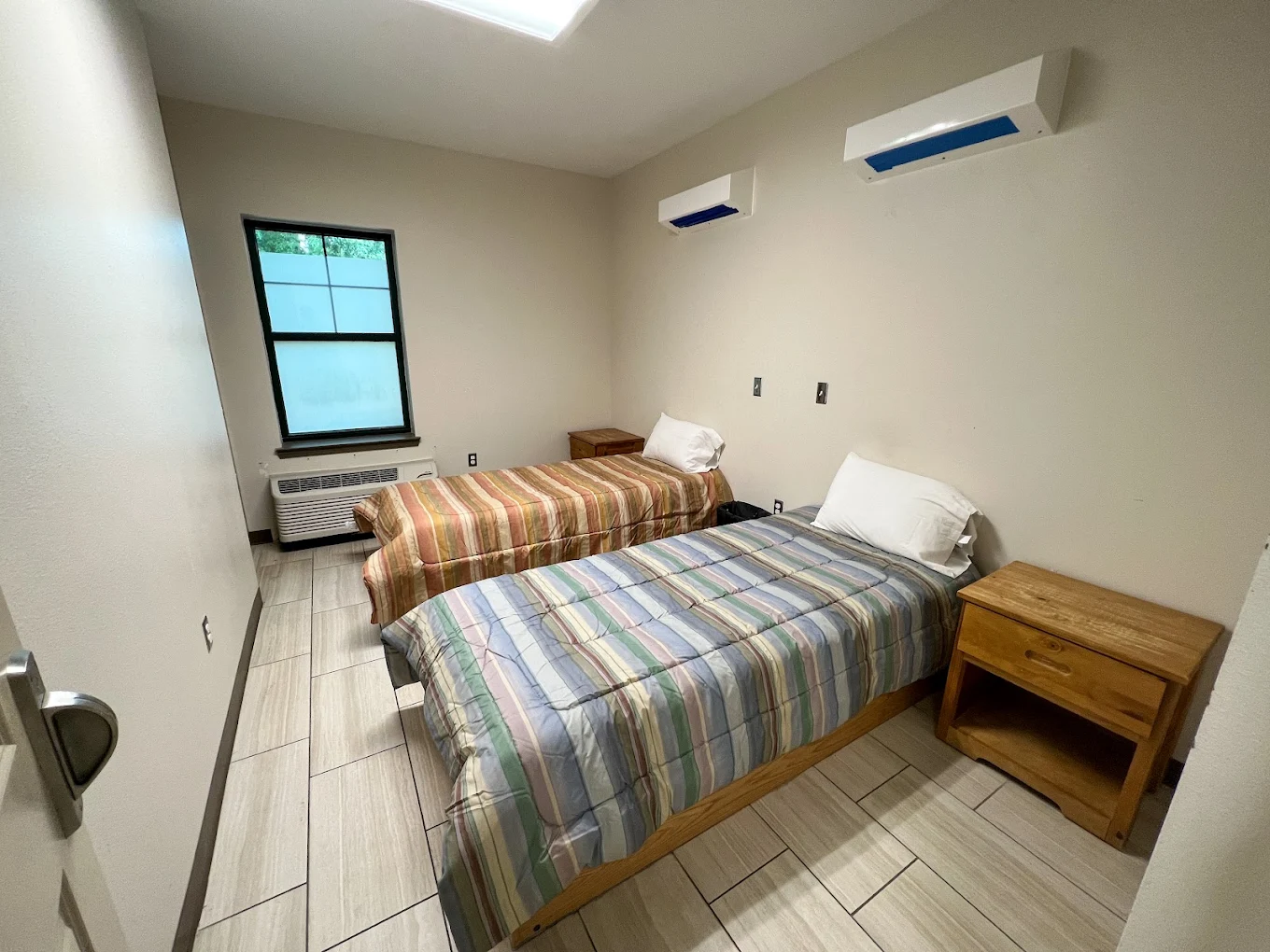 Twelve Oaks Recovery Navarre Bedroom