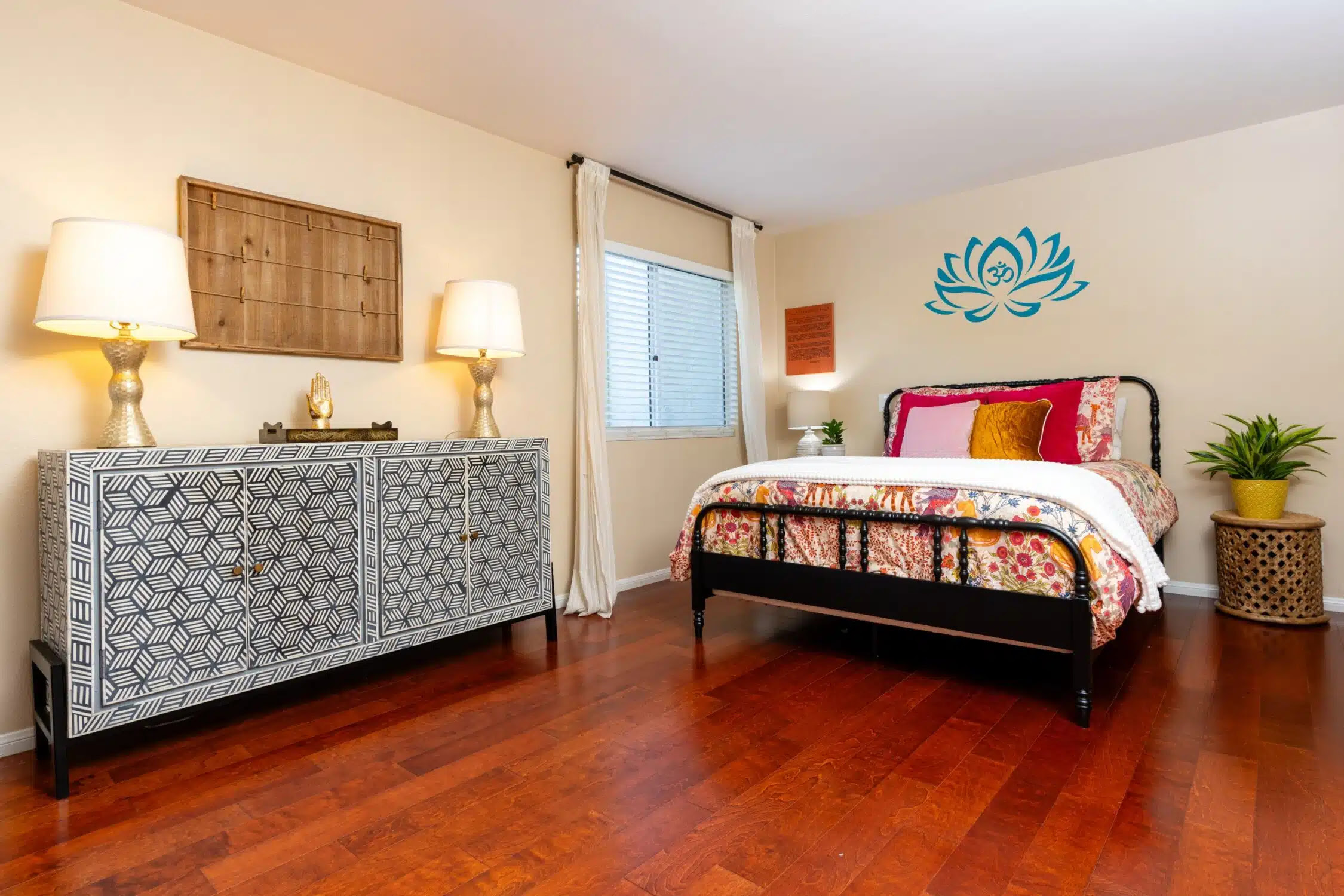 Kali West Llc Villa Kali Ma Carlsbad Bedroom