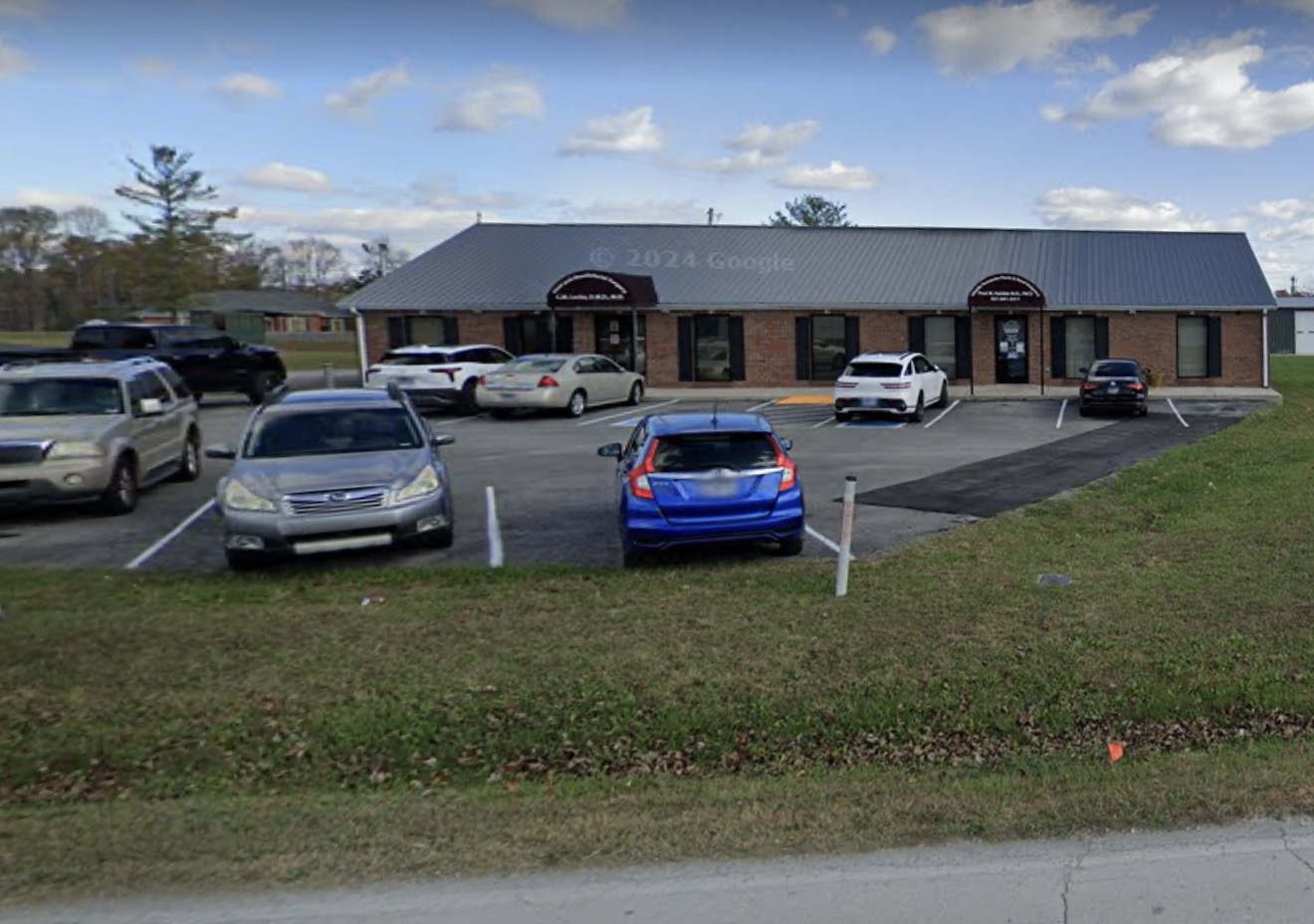 ReVIDA Recovery Center building with parking lot in Tullahoma