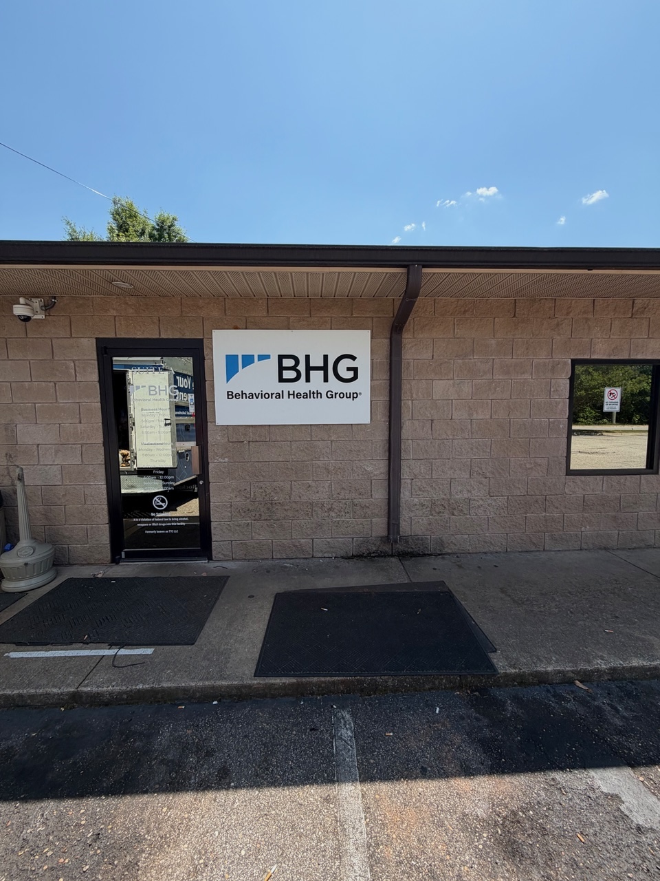 Front entrance of BHG Tuscaloosa Treatment Center