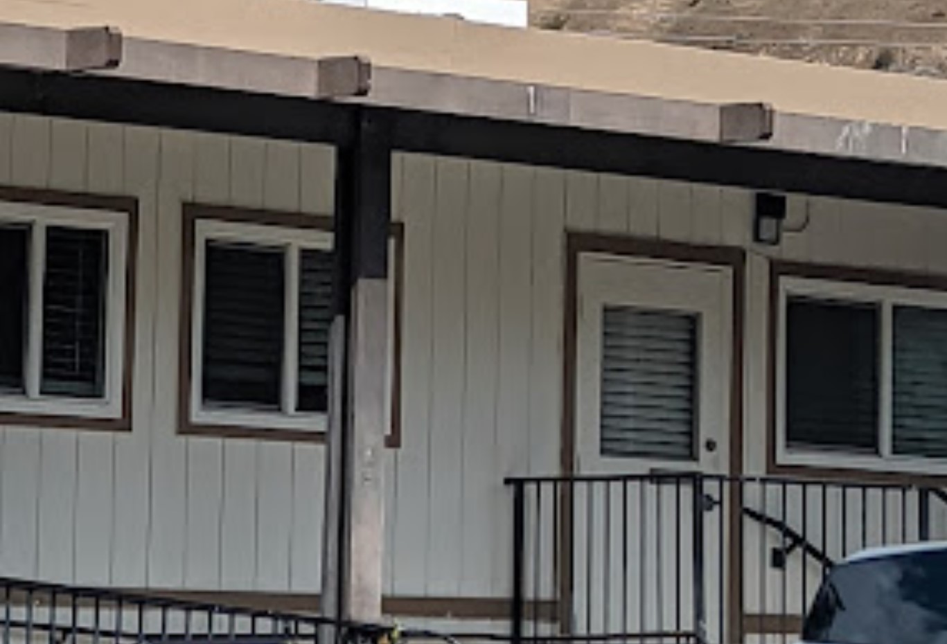 Accessible entrance to Riverside-San Bernardino County Morongo Clinic, offering a welcoming entryway for patients.