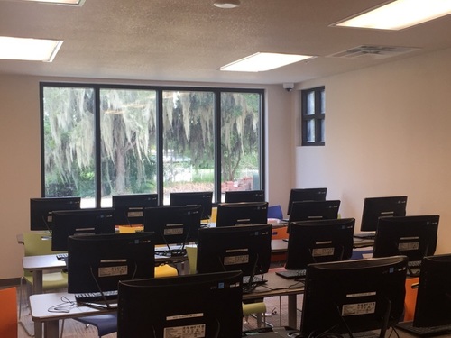 Recovery Village Umatilla Computer Lab