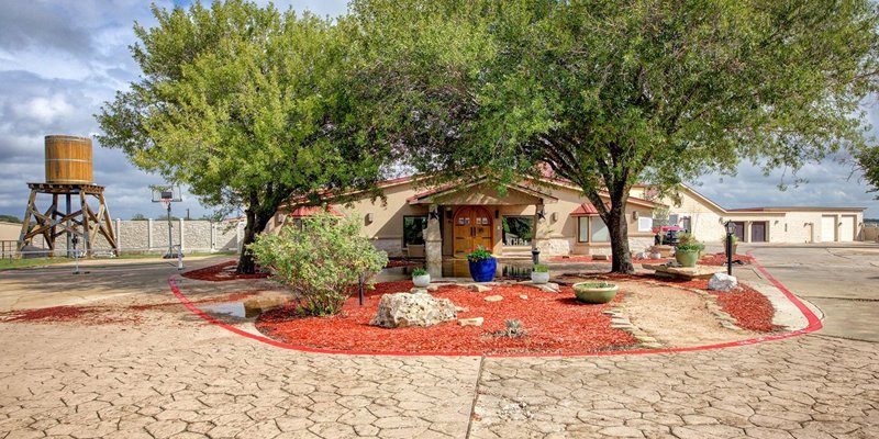 New Hope Ranch (Manor, TX)