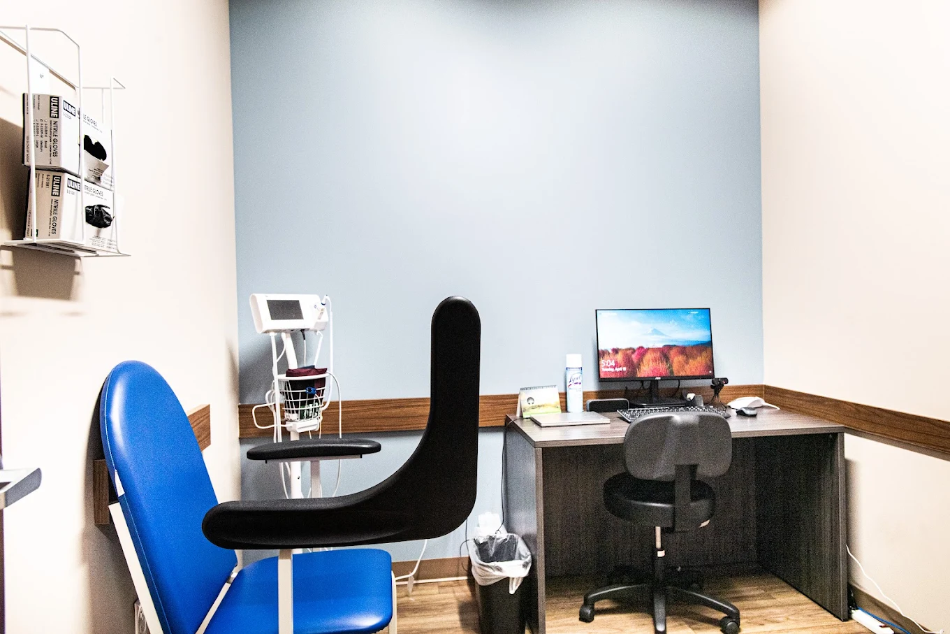brightview-roanoke-addiction-treatment-center-roanoke_clinical-room
