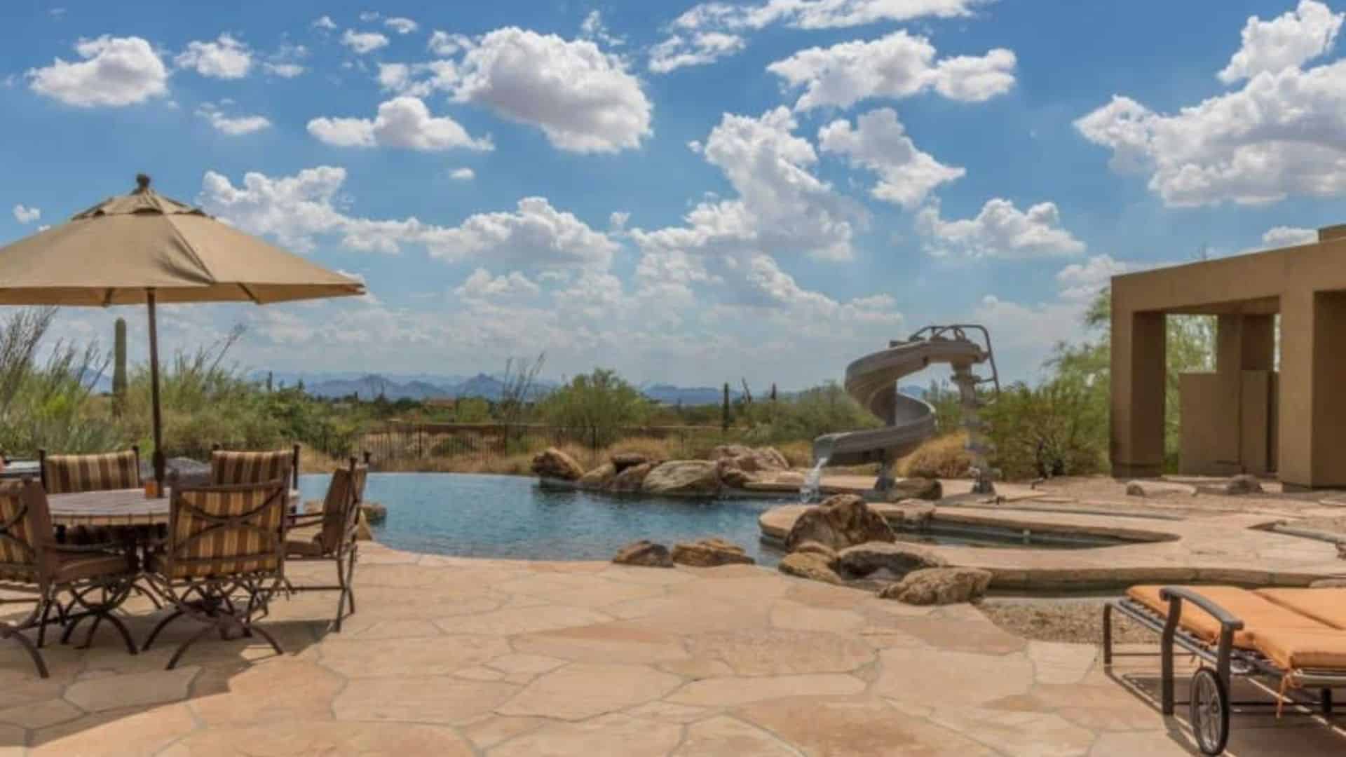 HART Rehab By The Hope House Poolside