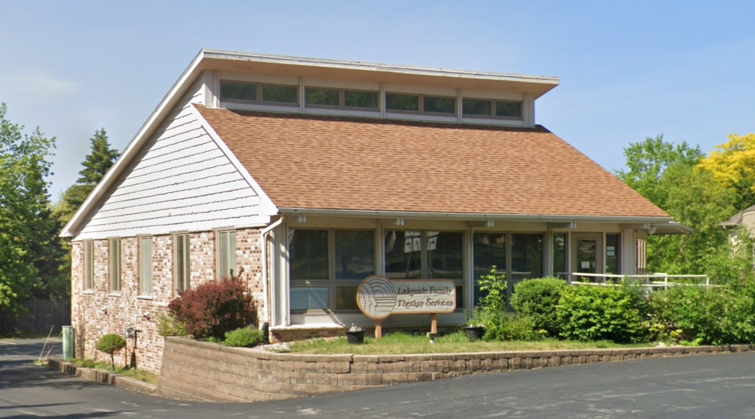 Akeside Family Therapy Services Racine Entrance