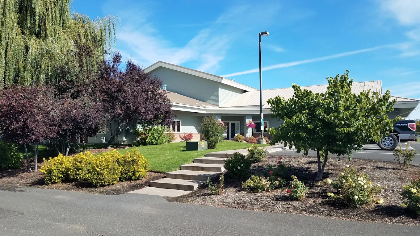 Front view of Rimrock Trails adolescent residential treatment facility