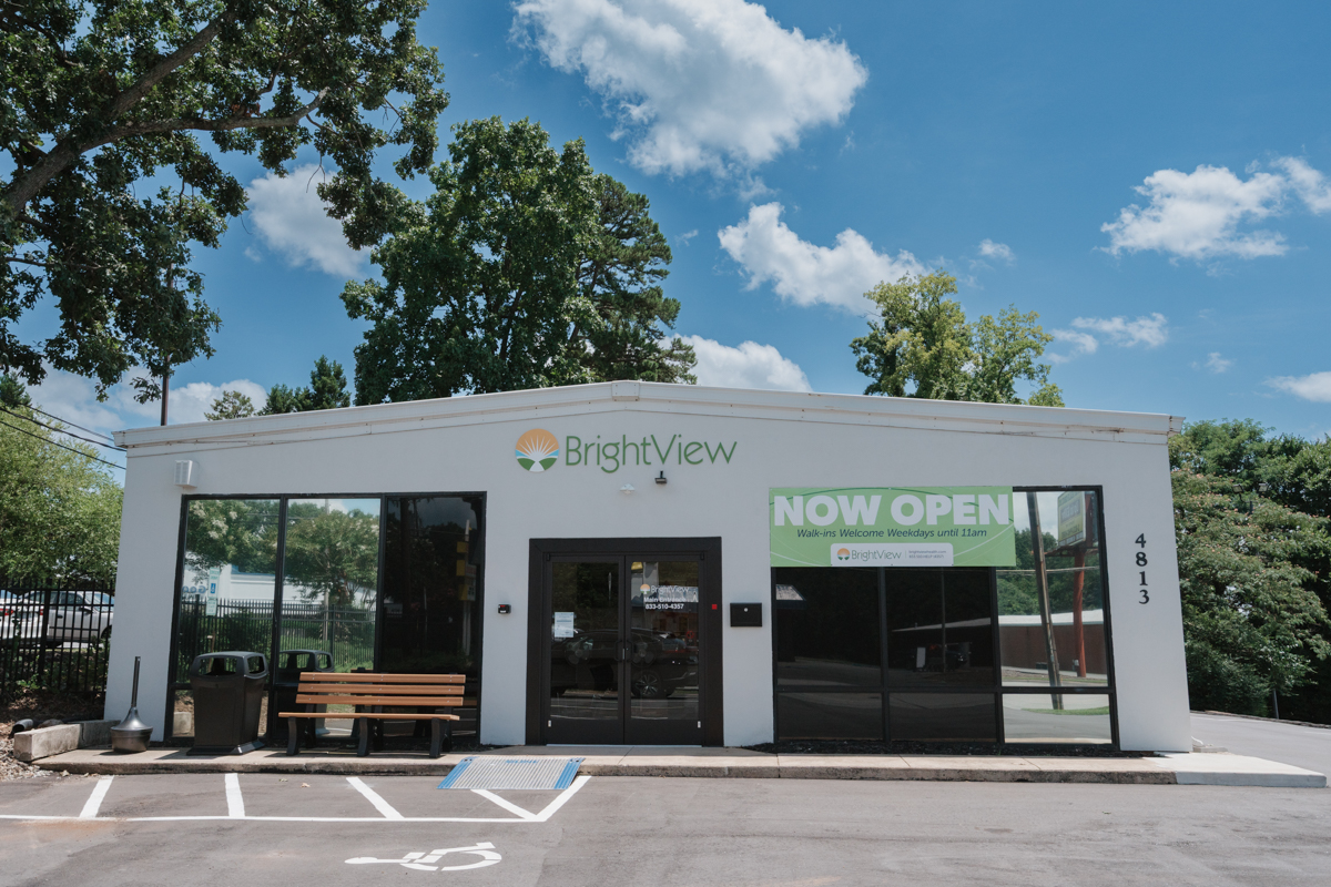 BrightView treatment center exterior with entrance and bench