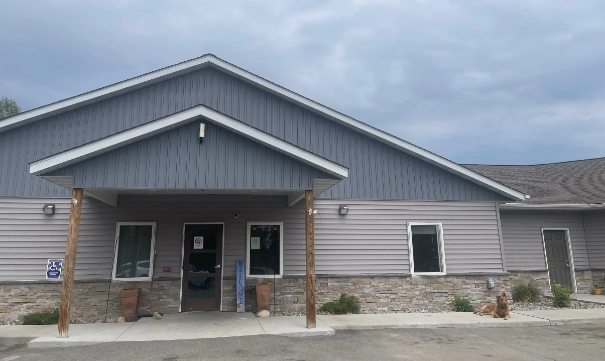 Front entrance of Northern MN Addiction Wellness Center in Bemidji, MN