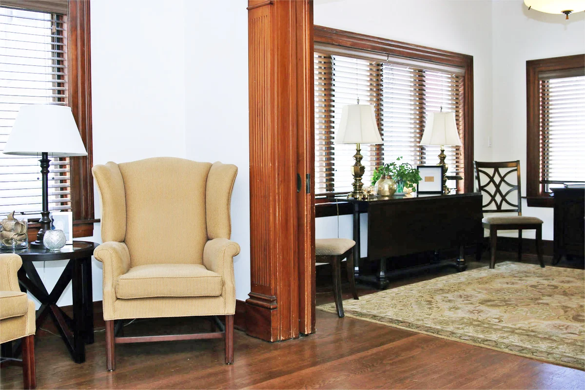 Living1 Friendly House Los Angeles