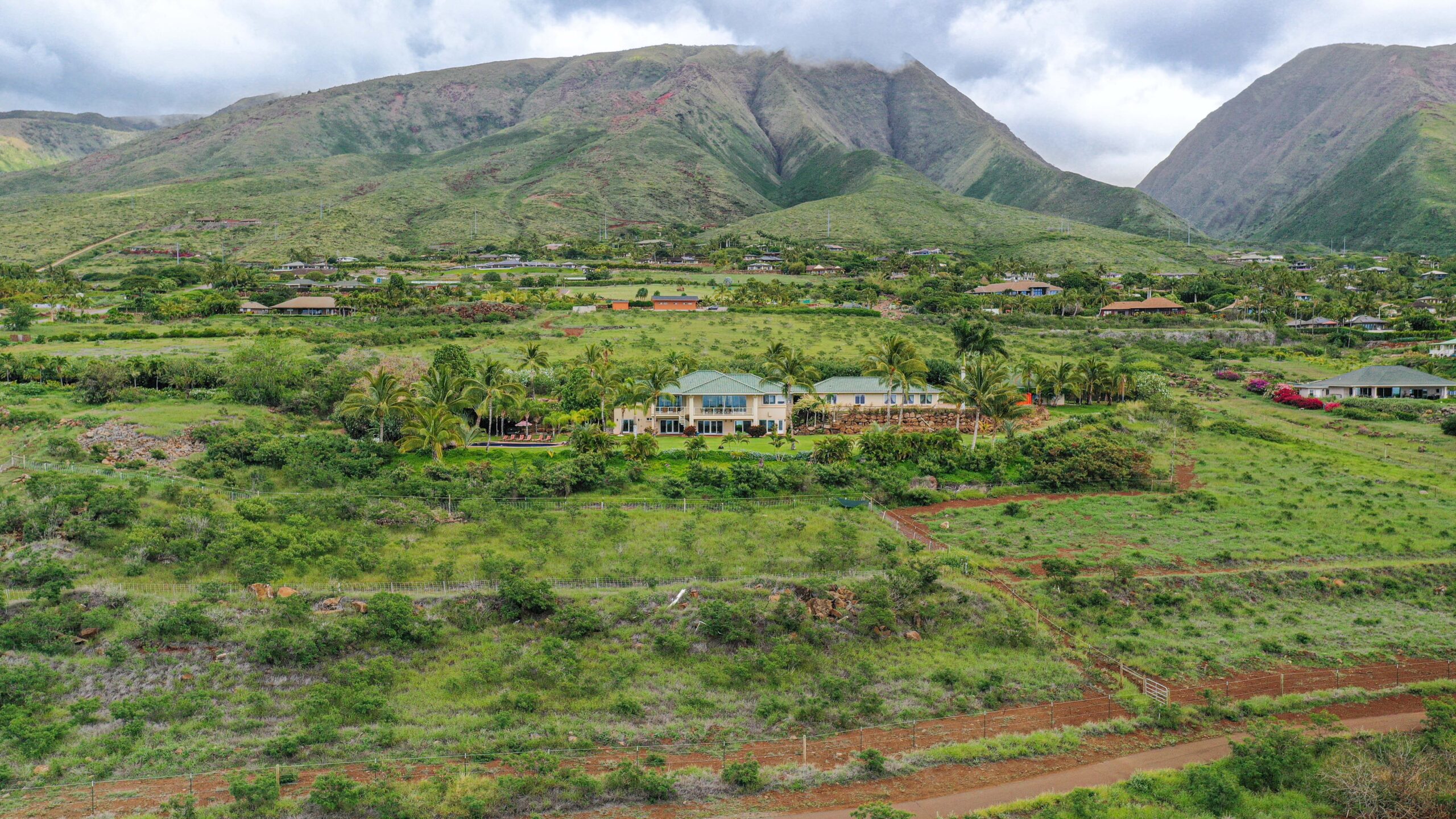 Maui Recovery estate nestled beneath the West Maui Mountains in a scenic tropical setting