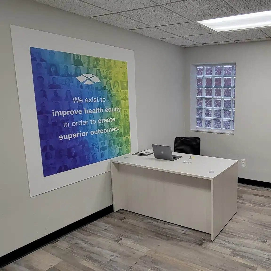 Office room with desk, chair, and wall recovery message