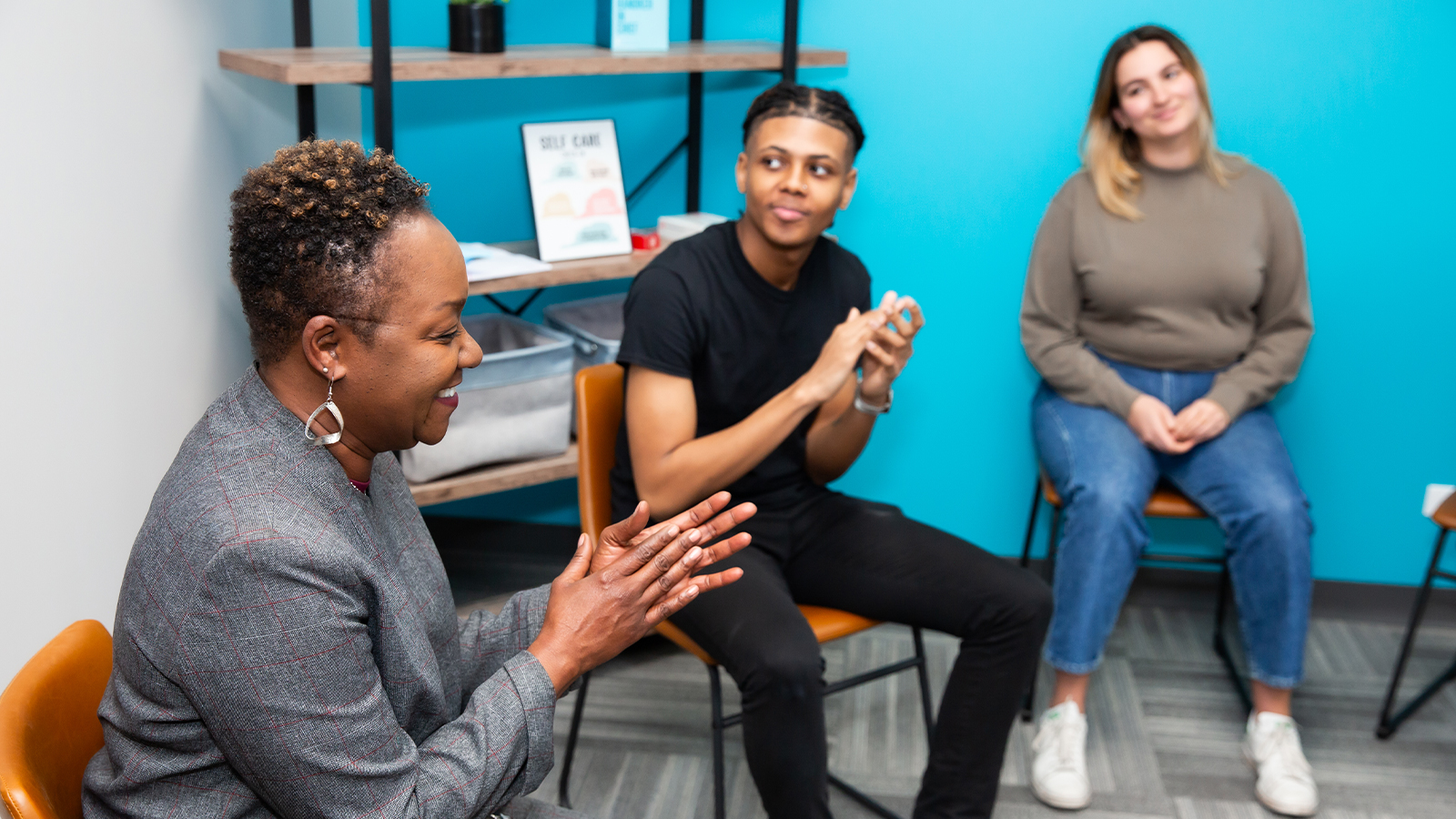 Group therapy room thih chairs arranged in a circle. 
