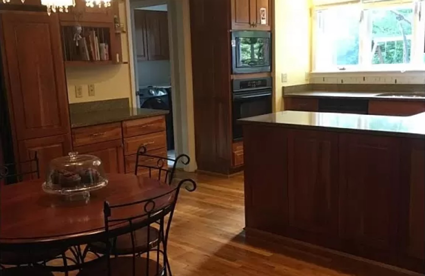 Hotel California By The Sea Cincinnati Cincinnati 24