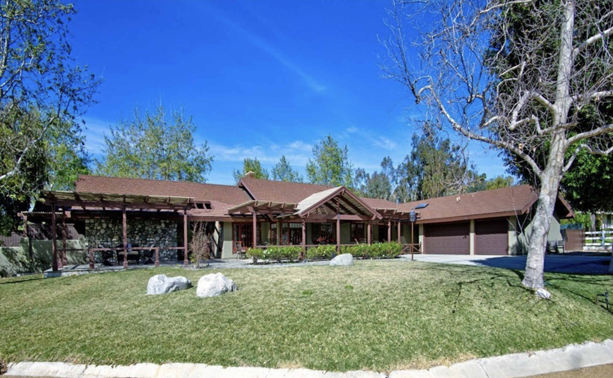 Facility front entrance with accessible parking.