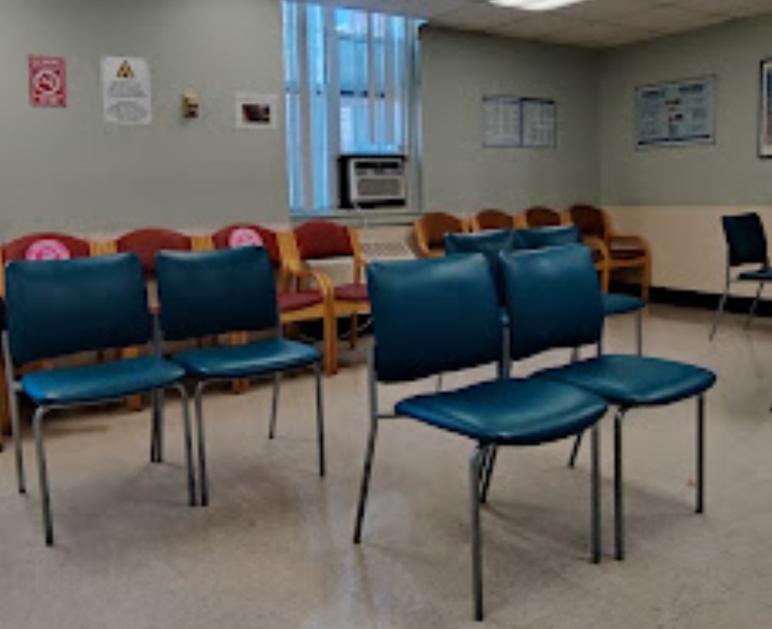 Saint Barnabas Hospital Inpatient Detox Bronx Waiting Area