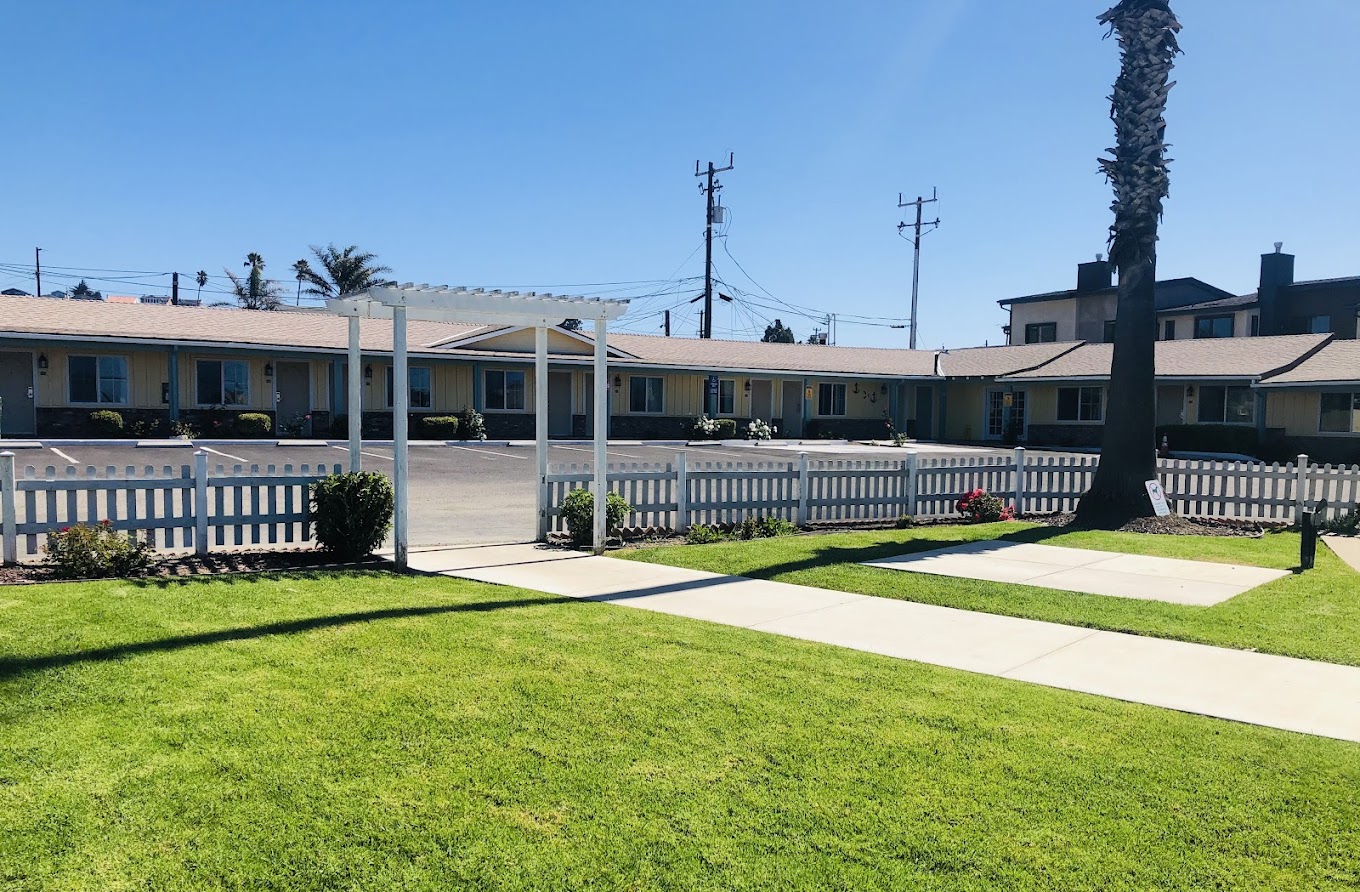 Front lawn with a view of Morro Bay Recovery facility