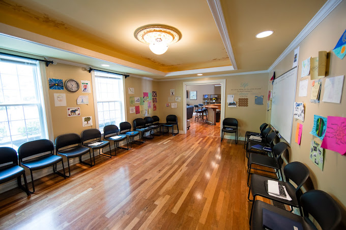 Recovery Works South Shore Greenup South Shore Group Therapy Room