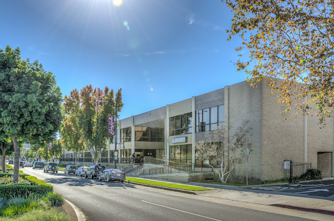 Roots Through Recovery Long Beach Exterior Side
