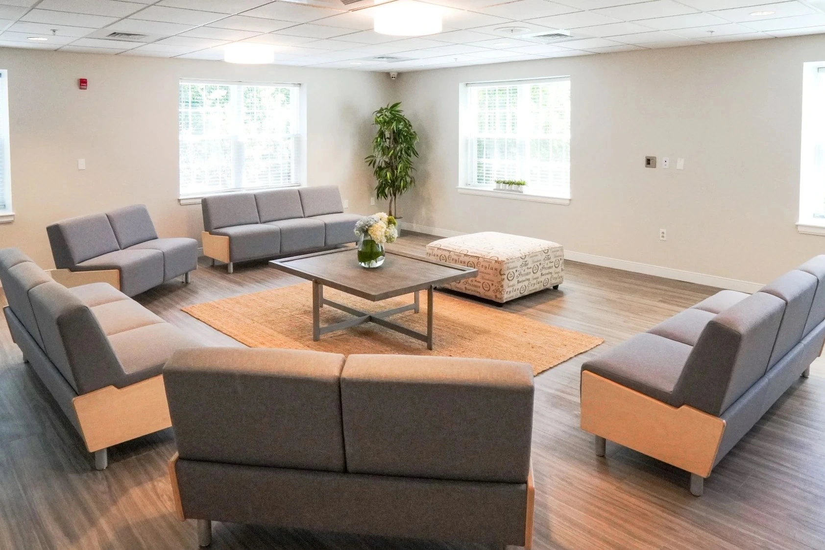 Common area with seating around a table.