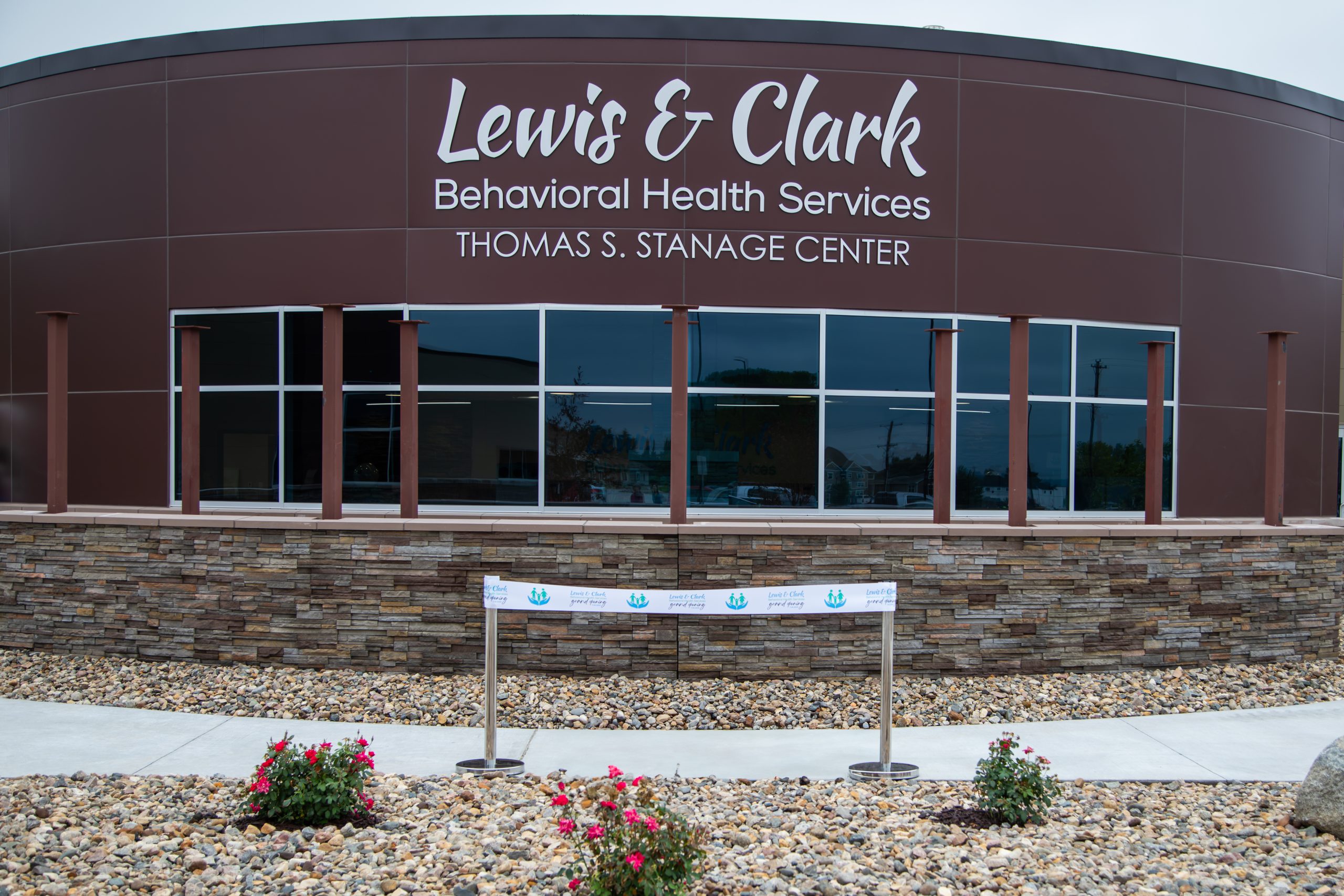 Exterior of Lewis & Clark Behavioral Health Services building