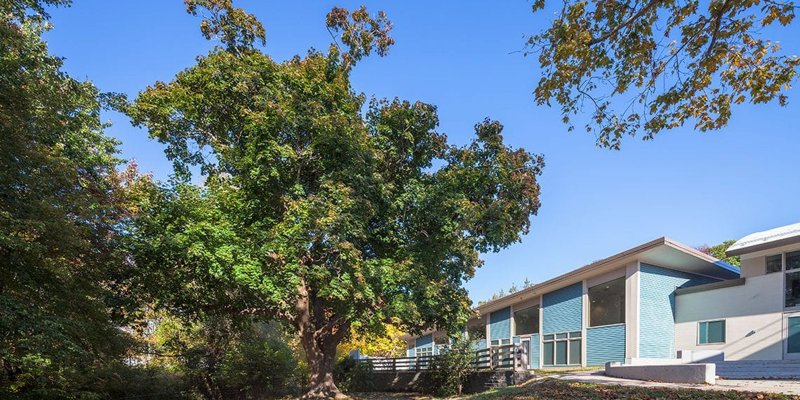 A photo of Stonington Institute