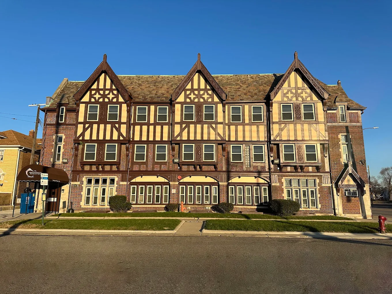 elmhurst-home-inc-detroit_exterior
