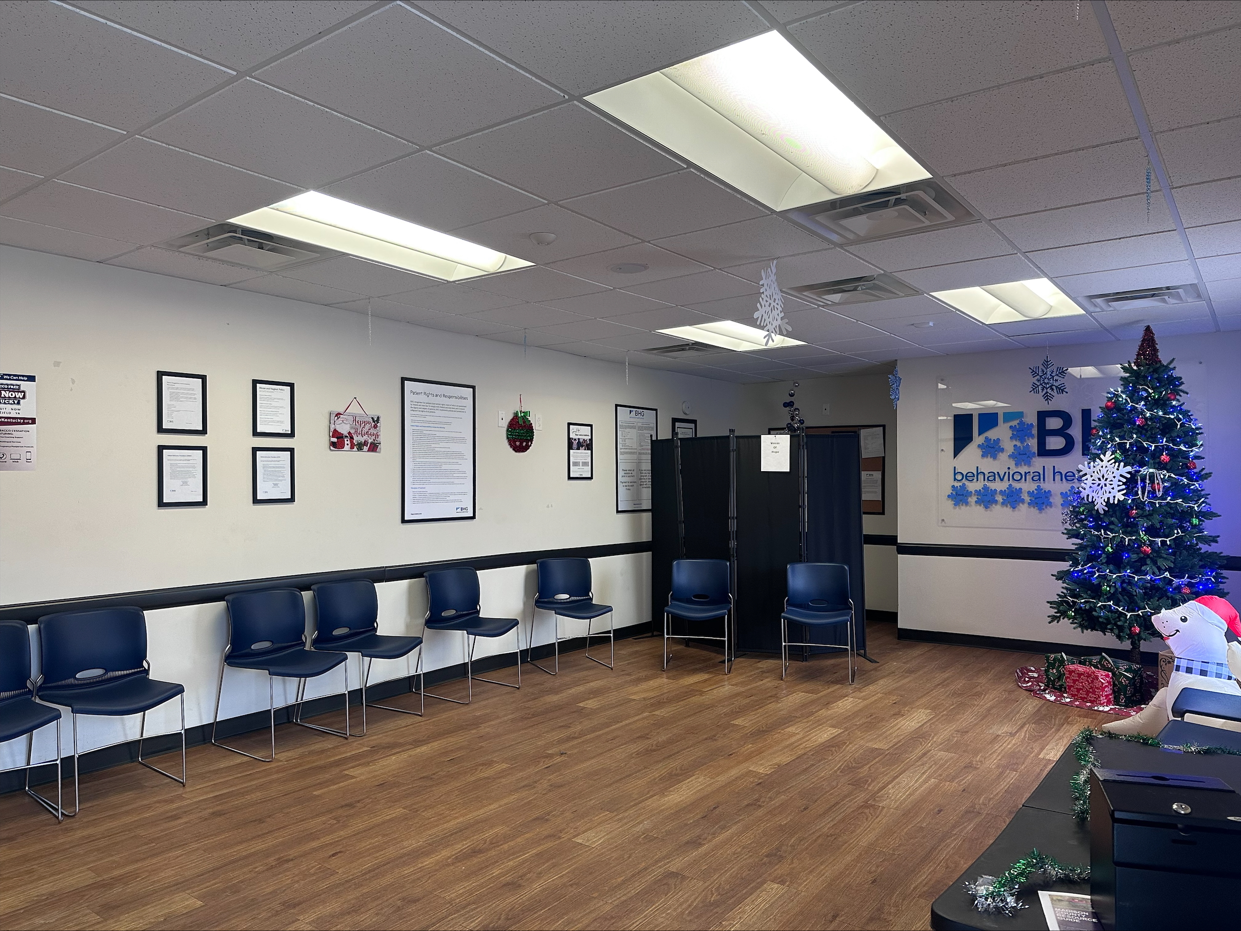 BHG Berea KY Interior Lobby (1)