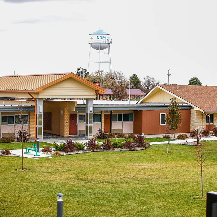 Exterior view of Valley Hope of Norton treatment center