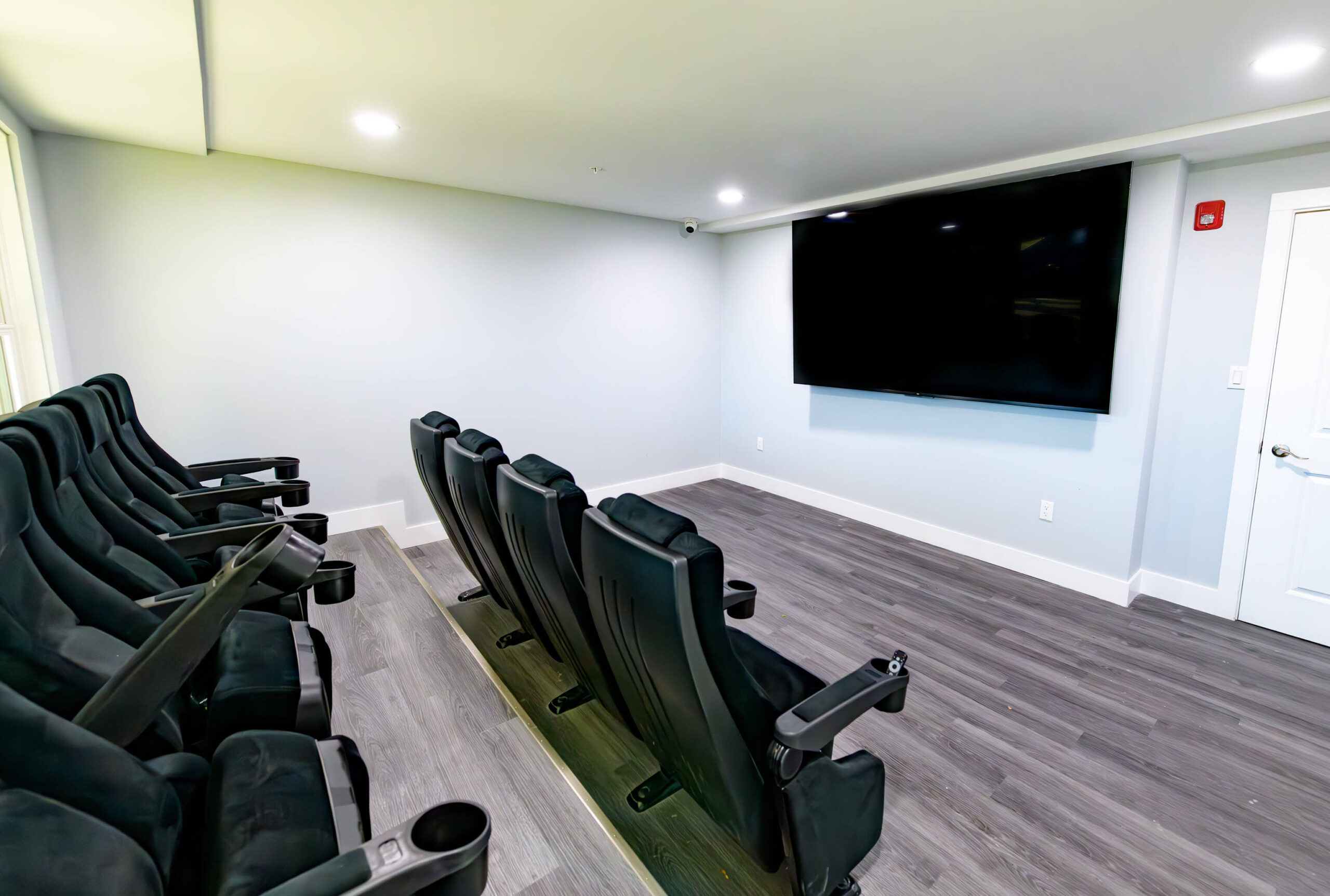 Boca Recovery Center Bloomington theater room