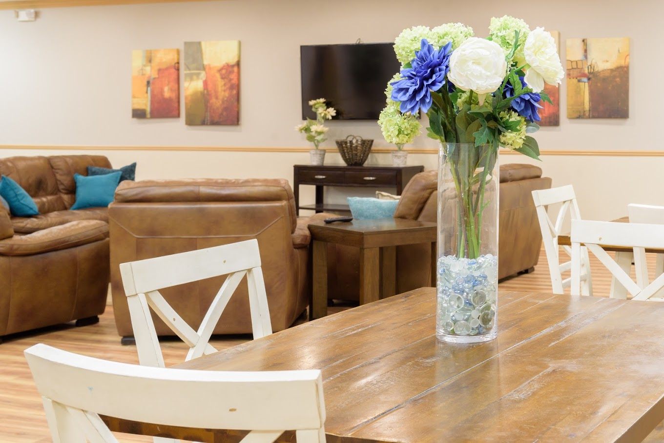 Comfortable seating area in the rehab center's common room.