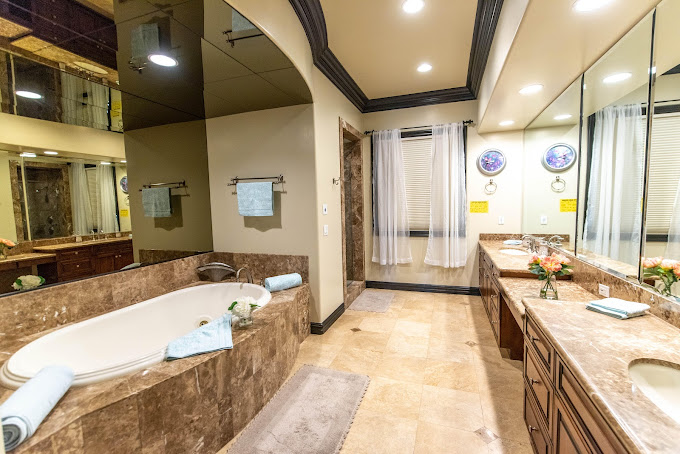 Crosspointe Recovery Sherman Oaks Bathroom