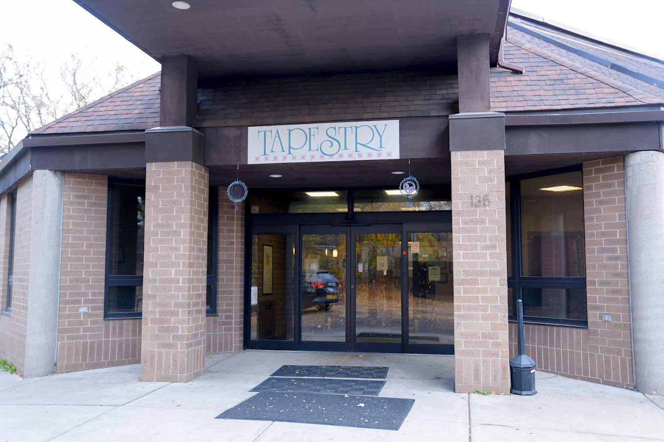 Front entrance of EOSIS Tapestry treatment center