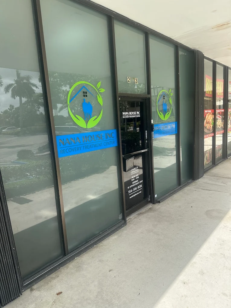 Exterior entrance of Nana House Inc recovery treatment center