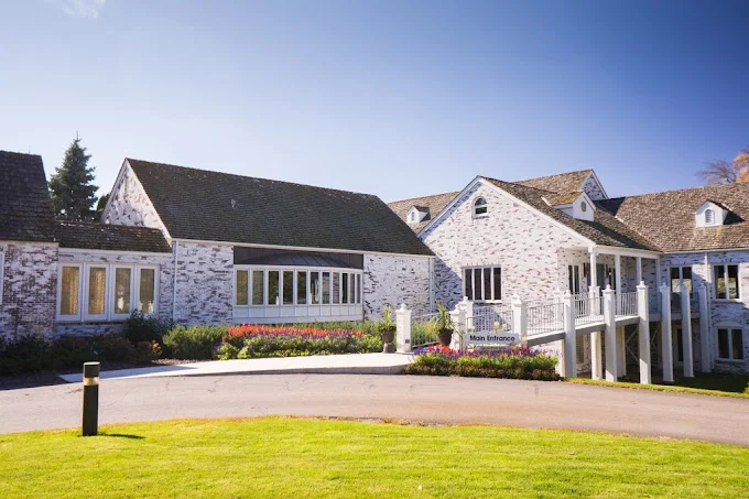 Exterior view of Beauterre Recovery Institute campus buildings