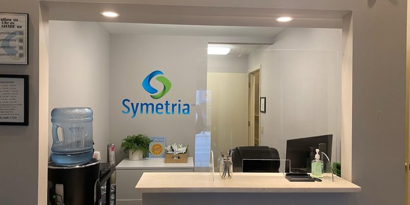 Symetria Recovery Lakeview Chicago Photo1