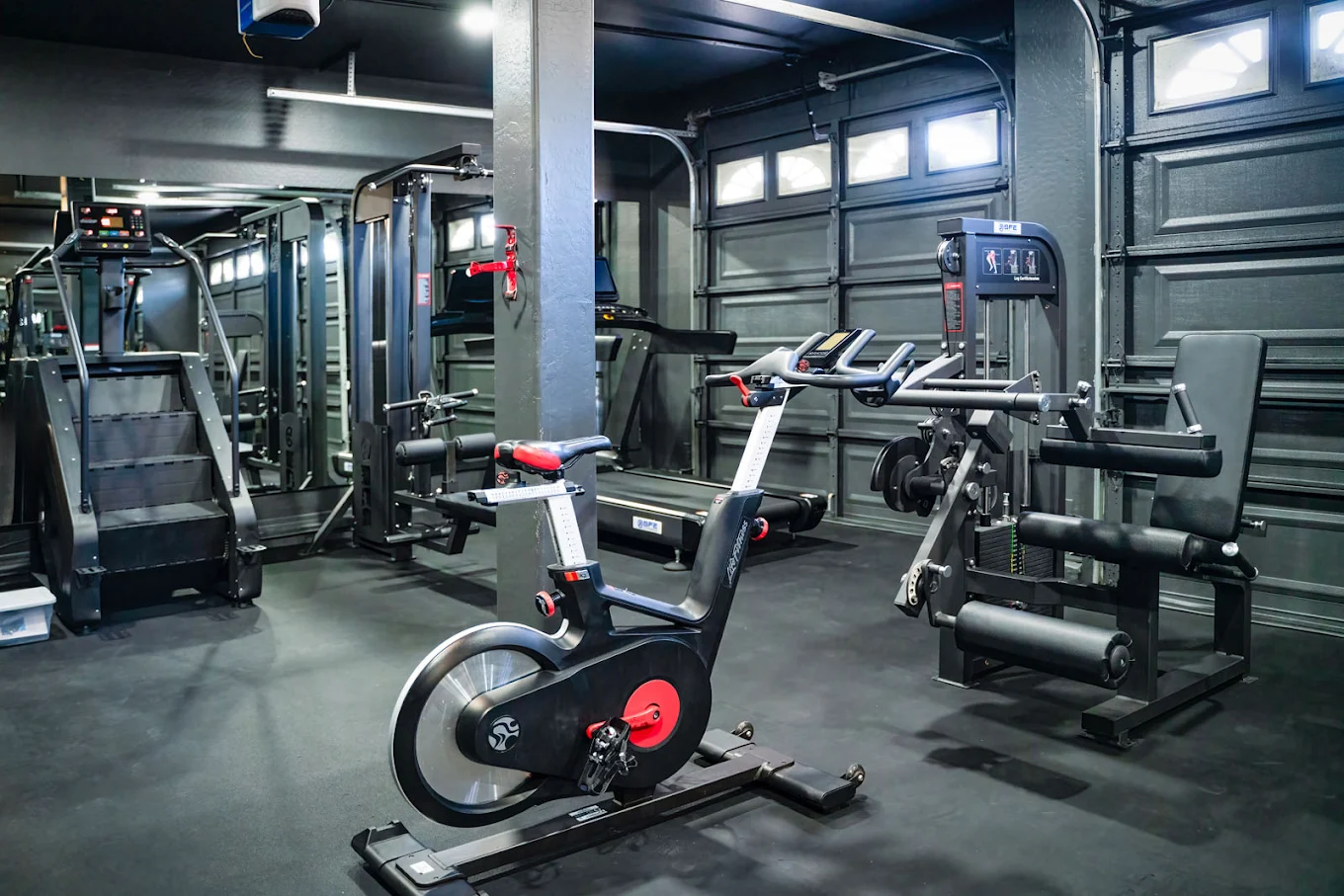 Exercise bikes and machines in a modern indoor gym