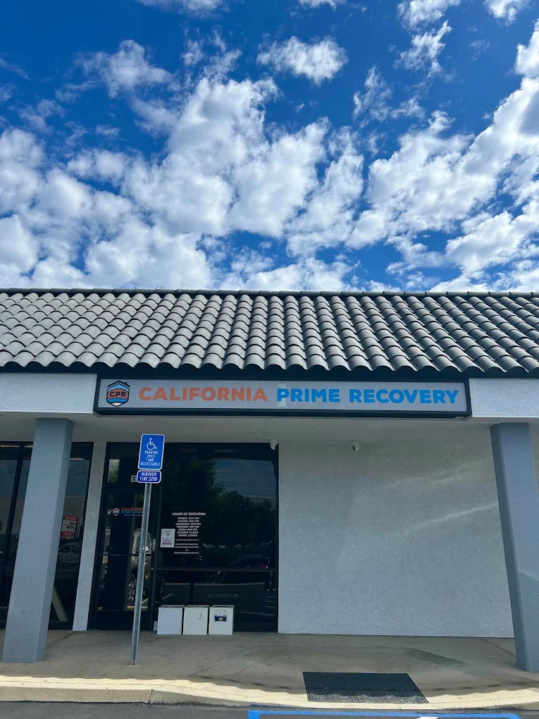 California Prime Recovery entrance beneath a blue sky